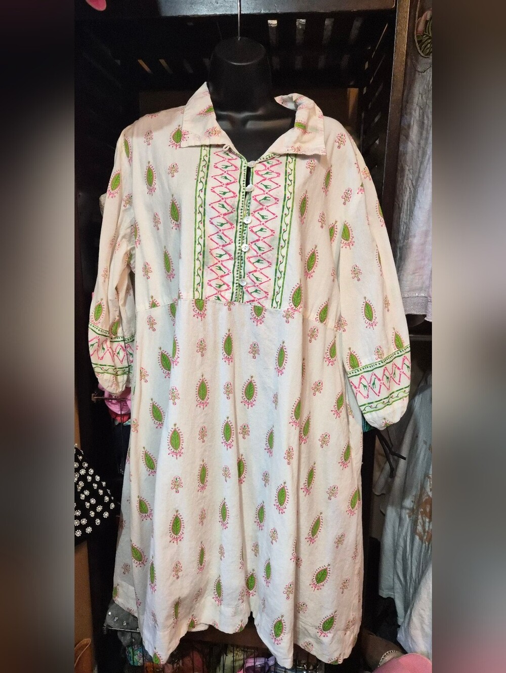 Mary Marshmallow Beautiful Women's Dress Size XL with Giraffe Botanical Details